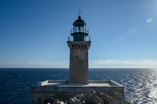 faros tainaro